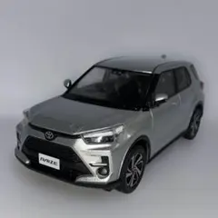 TOYOTA RAIZE カラーサンプルミニカーのサムネイル
