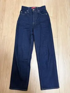 RED CARD デニムパンツ