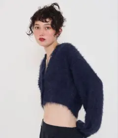 ネイビーブルー クロップドカーディガン