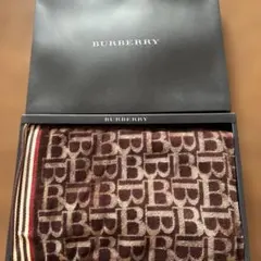 BURBERRY バスタオル 箱付きのサムネイル