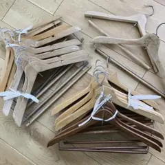 大量セット】木製ハンガー まとめ売り 店舗・クローゼットの整理に