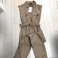 新品タグ付きZARAベージュ ノースリーブ オールインワン S