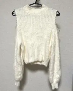 ingni トップス ニット 肩空き オフホワイト M