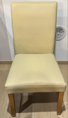 ニトリ　ダイニングチェア　一脚