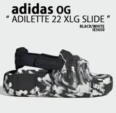 adidas サンダル アディレッタのサムネイル