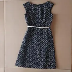 anysis ネイビー花柄ノースリーブワンピース