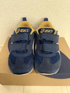 【3月限定価格】asics キッズシューズ ベルトタイプ 17.0cm