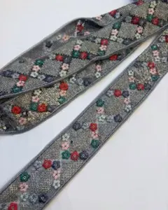 半ロール インド刺繍リボン 4m 卸販売