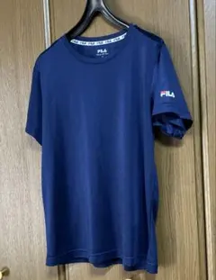 FILA ネイビー Tシャツ M