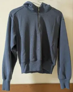 ショート パーカー