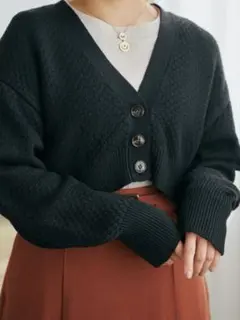 cohina クロップドダイヤニットカーディガン