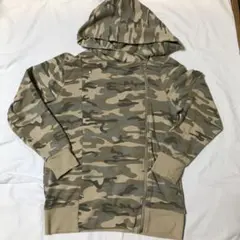 迷彩色　パーカー