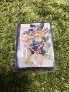 遊戯王OCG デッキスリーブ60枚キャラクターイラスト　ブラックマジシャンガール
