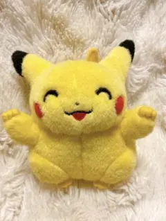 TOMY ピカチュウ 初期　ぬいぐるみ バンザイ　にっこり