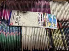 ワンピースカード　ノーマル　2000枚ほど　まとめ売り