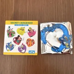 ディズニーストア シークレットカラビナ ドナルド