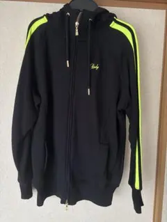 ブラック/ネオンイエロー フルジップパーカー