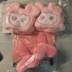 twiceリストバンド モモ モブリー　ヘアピンセット