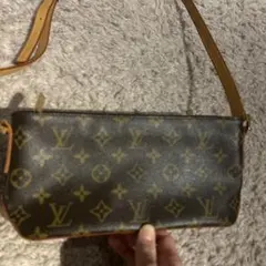 LOUIS VUITTON モノグラム ショルダーバッグのサムネイル