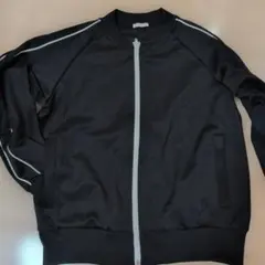 GUライン入りブルゾン