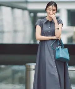 ナチュラルビューティーベーシック　ネイビーワンピース