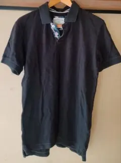 ユニクロ ブラックポロシャツ M