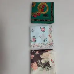 CELINE 他　未使用ハンカチ3枚セットのサムネイル