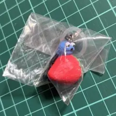 パペットスンスン めじるしアクセサリー　スンスン いちご ガチャ