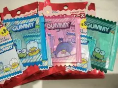 サンリオ　ファスナーケース　お菓子パッケージ風