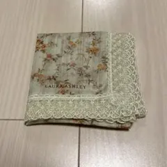 新品 LAURA ASHLEY ローラアシュレイ 大判 花柄ハンカチ レースのサムネイル