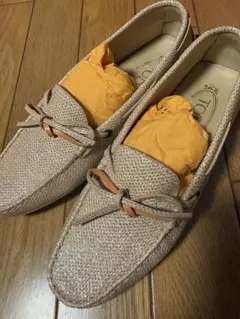 トッズ　ドライビングシューズ　ラメ レザーのサムネイル