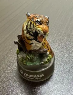 【海洋堂】スマトラタイガー よこはま動物園ズーラシア限定　北陸製菓 フィギュアのサムネイル