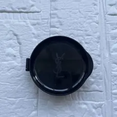 YSL（イブサンローラン）　アンクルドポールクッションN25