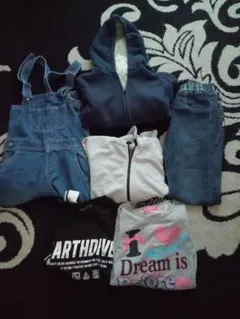 150 160キッズ服まとめ売り（オーバーオール・ユニクロ上着　Tシャツ等）