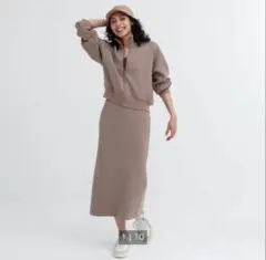 UNIQLO ドライスウェットナローマキシスカート　M ブラウンのサムネイル