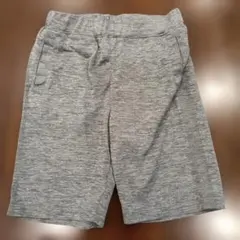 UNIQLO　ユニクロ　グレー ハーフパンツ 短パン　110