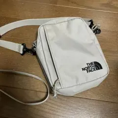 The North Faceザノースフェイス ボディショルダーバック　ベージュ