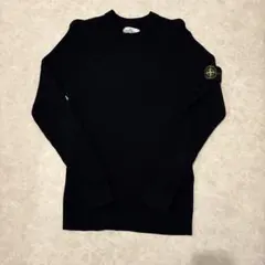 【美品:定価8万超】STONE ISLAND 黒 クルーネックニット セーター