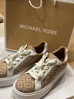 MICHAEL KORS ホワイト グレー スニーカー US 5.5M - メルカリ