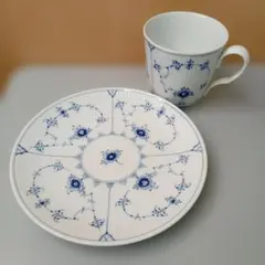 ロイヤルコペンハーゲン ブルーフルーテッド カップ＆フラットプレート☆美品☆のサムネイル