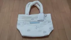 ★ホワイトトートバッグ SNOOPYと雲の刺繍 ふわふわ新品★