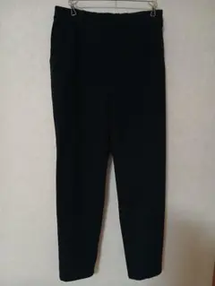 シューラルーSHOO LA RUE　テーパードパンツ　紺　Mサイズ