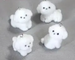 犬のチャーム 4個セット