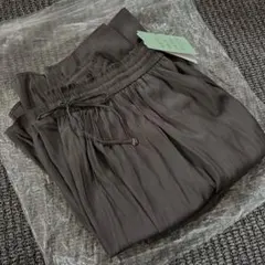 グローバルワーク　さらさらリラックスフレアワイドパンツ　L スミクロ