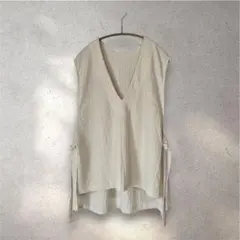 アイボリー Vネック ベスト　前後差あり　春　夏　カジュアルベスト　白