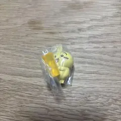 ちいかわ　うさぎ　食べ物いっぱいマスコット　ガチャガチャ　カプセルトイ