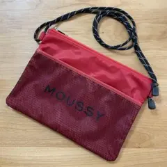 値下げ！マウジー moussy サコッシュ ショルダーバッグ レッドのサムネイル