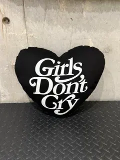 Girls Don't Cry ハート型クッション チェック柄伊勢丹 verdy - メルカリ