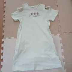 140センチ　ジェニーラブ肩出しワンピース