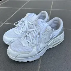 Nike Air Max Excee ホワイト スニーカー